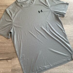 Under Armour Men's Activewear Short Sleeve Tee Dri-Fit Material